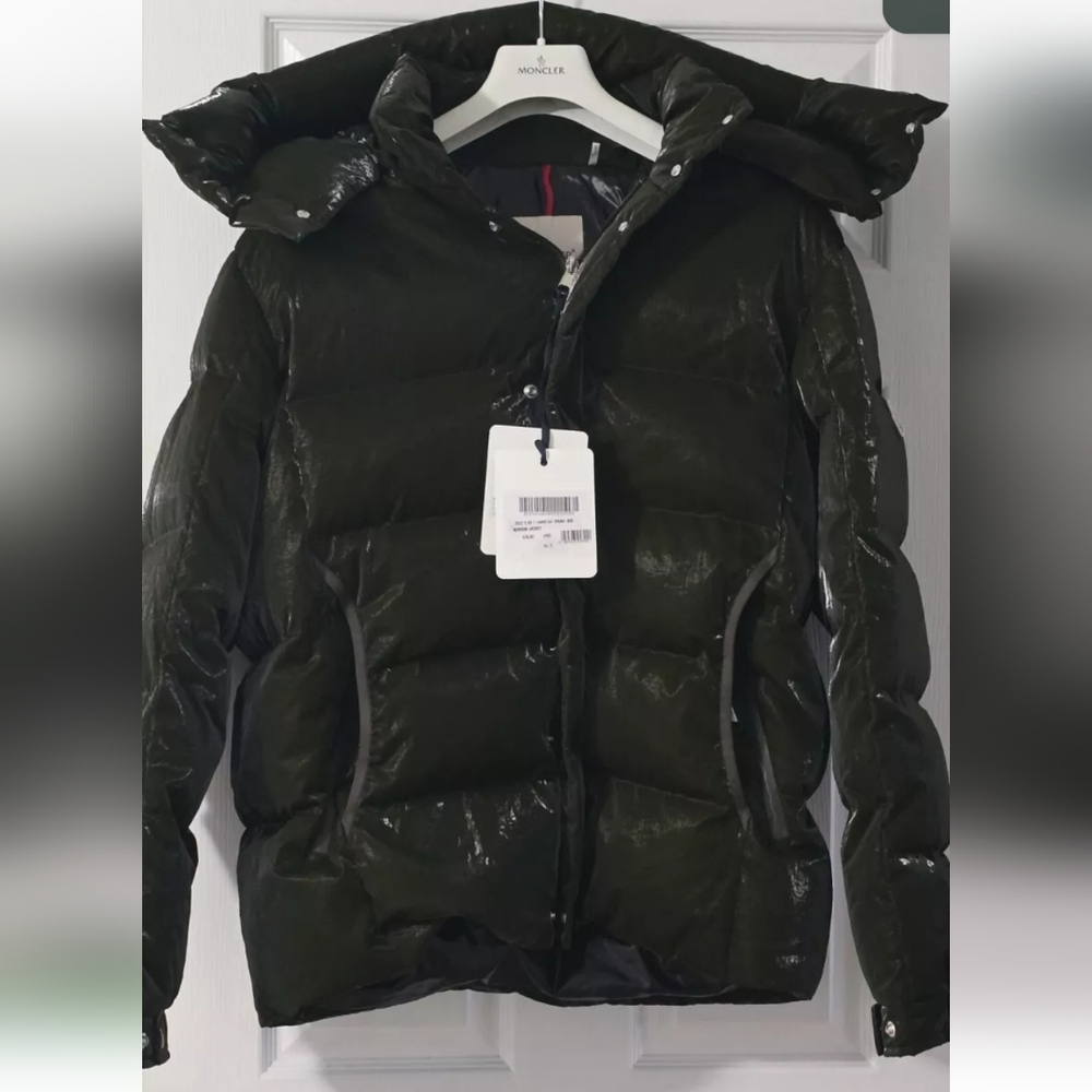 Moncler Verson green coat size 4